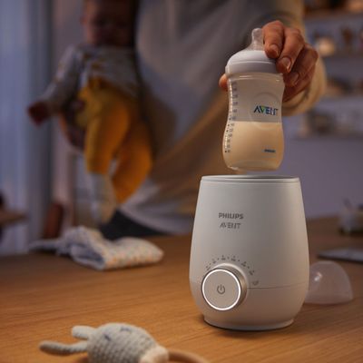 The 5 Best Portable Baby Bottle Warmers on the Market