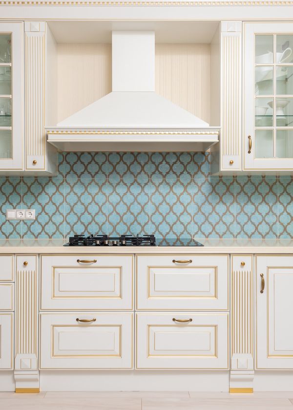 Best White Range Hood: Top 5 in 2023